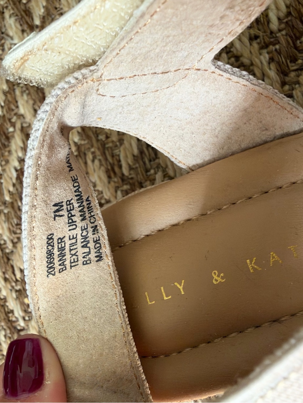 Kelly & Katie Wedges - Picture 4 of 5